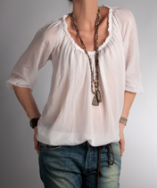 Danube White Blus Nolita